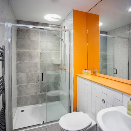 Feriehus Higgihaus #3a 4 Bed Sleeps Up To 12 Big Groups Hip Location